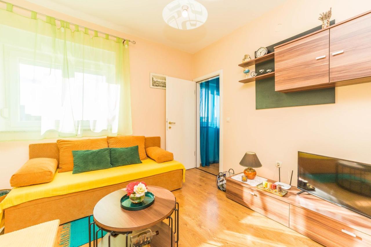 Apartments Matilda Sukošan Exteriör bild